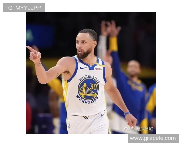 勇士与快船对决精彩回顾全场高光时刻解说分析