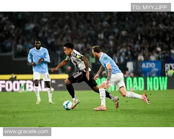 周日130拉齐奥与尤文图斯激战正酣谁能在意甲赛场笑到最后 周日130拉齐奥与尤文图斯激战正酣谁能在意甲赛场笑到最后